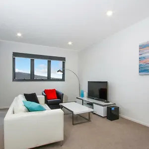 Apartment Iq Smart 704 Braddon Act, Canberra